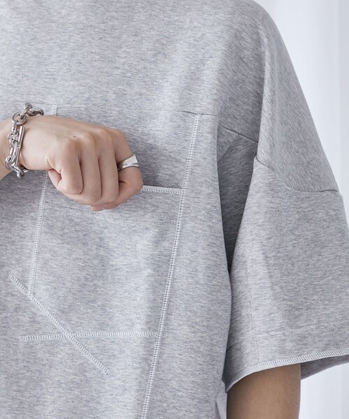 PUBLIC TOKYO(パブリックトウキョウ)の「スーピマスウェットビッグルーズTEE(スウェット・メンズ・ブラック/グレー・1/2)」の7枚目の写真