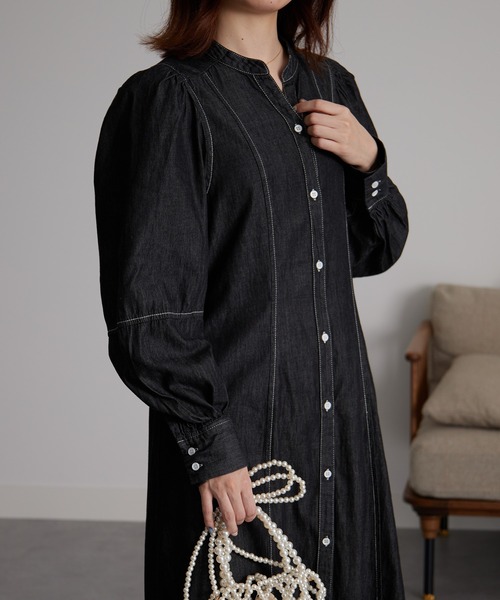 RANAN（ラナン）の「配色ステッチデニムシャツワンピース（ワンピース・レディース・ブルー/ブラック・L/LL/M）」の16枚目の写真