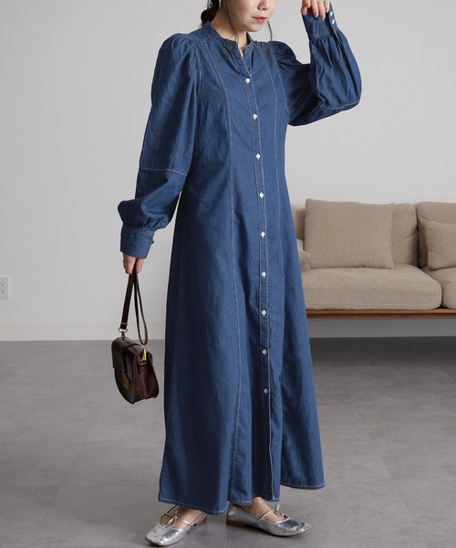 RANAN（ラナン）の「配色ステッチデニムシャツワンピース（ワンピース・レディース・ブルー/ブラック・L/LL/M）」の3枚目の写真