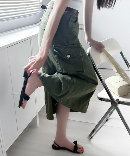 Chick(チック)の「ストリングギャザーカーゴスカート(スカート・レディース・オリーブ/ブラック・L/S/M)」の16枚目の写真