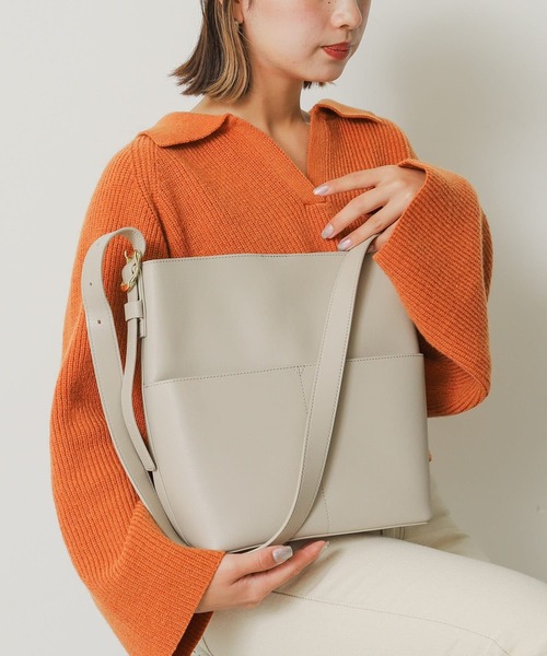 SENSE OF PLACE by URBAN RESEARCH（センスオブプレイスバイアーバンリサーチ）の「アウトポケットショルダーバッグ（ショルダーバッグ・レディース・ブラック/ブラウン/ライトベージュ・ONE）」の16枚目の写真