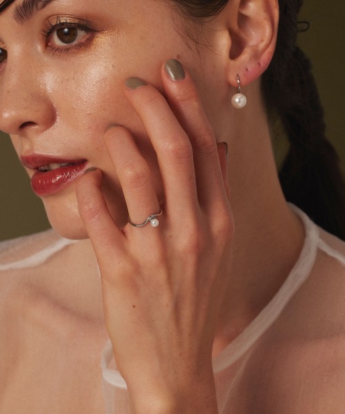 CENE(セネ)の「【CENE】セネ/パールリング(リング・レディース・ゴールド/シルバー・#9/#13/#11)」の4枚目の写真