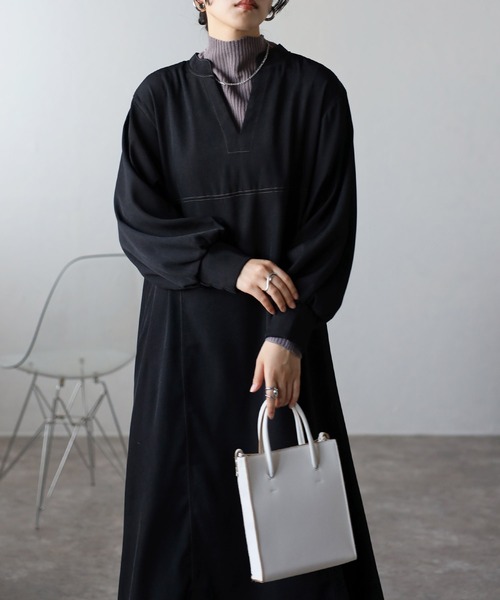 amini（アミニ）の「【2023 A/W】ボリューム袖フレアワンピース（ワンピース・レディース・ブラック/ブラウン/アイボリー・MEDIUM）」の4枚目の写真