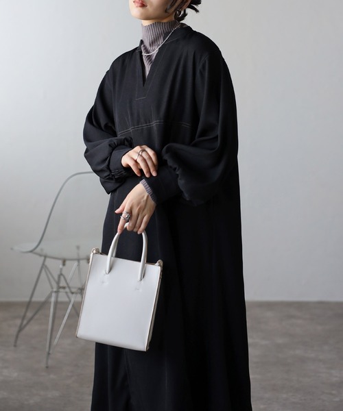 amini（アミニ）の「【2023 A/W】ボリューム袖フレアワンピース（ワンピース・レディース・ブラック/ブラウン/アイボリー・MEDIUM）」の5枚目の写真