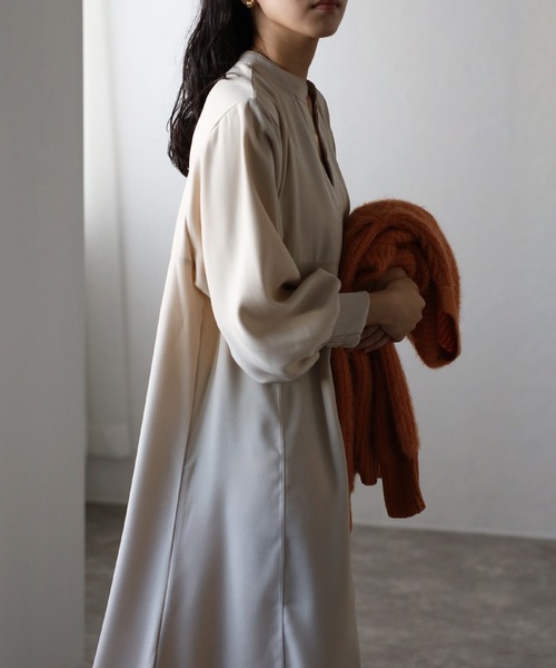 amini（アミニ）の「【2023 A/W】ボリューム袖フレアワンピース（ワンピース・レディース・ブラック/ブラウン/アイボリー・MEDIUM）」の20枚目の写真
