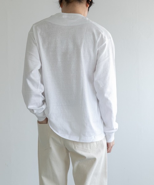 FORK&SPOON(フォークアンドスプーン)の「FORK&SPOON ラフィー天竺クルーネックTシャツ(Tシャツ/カットソー・メンズ・ライトグレー/ホワイト/ブラック・4/5)」の6枚目の写真