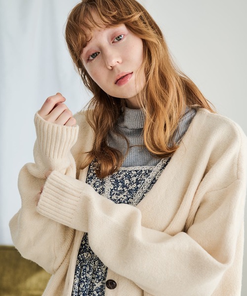 Crisp（クリスプ）の「オーバーソフトニットカーディガン（カーディガン/ボレロ・レディース・ブルー/ブラウン/イエロー/チャコールグレー/ピンク/アイボリー・FREE）」の16枚目の写真