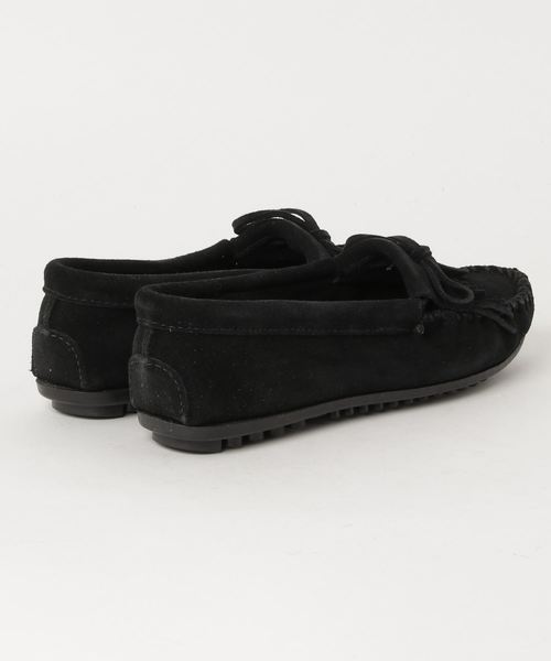 Minnetonka(ミネトンカ)の「モカシンシューズ(モカシン/デッキシューズ・レディース・ブラック・5/6/7/5.5/6.5/7.5)」の2枚目の写真