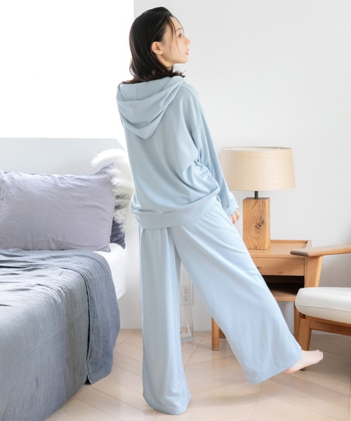 Dita（ディータ）の「ベーシック無地裏毛ZIPパーカー(単品販売)（ルームウェア/パジャマ・レディース・ブラック/ベージュ/ブルーグレー・L/M）」の14枚目の写真