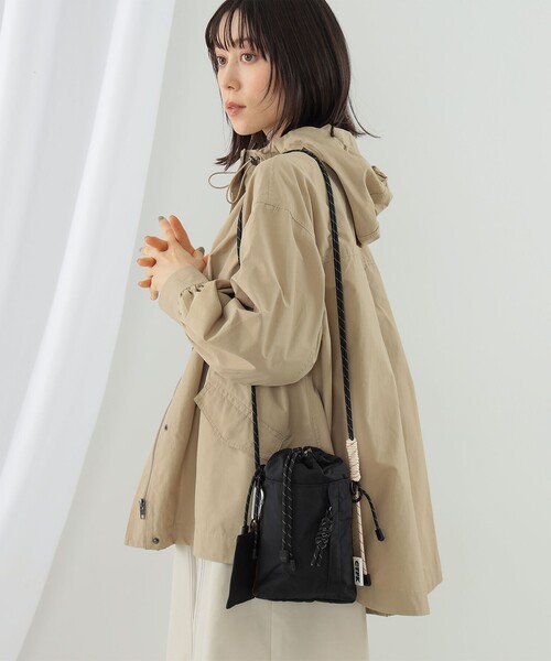 Ray BEAMS（レイビームス）の「CONTROL FREAK / ナイロン ハンディ ショルダー バッグ（ショルダーバッグ・レディース・オリーブ/ブラック/オレンジ・ONE SIZE）」の2枚目の写真