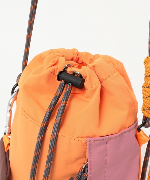 Ray BEAMS（レイビームス）の「CONTROL FREAK / ナイロン ハンディ ショルダー バッグ（ショルダーバッグ・レディース・オリーブ/ブラック/オレンジ・ONE SIZE）」の10枚目の写真