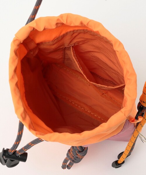 Ray BEAMS（レイビームス）の「CONTROL FREAK / ナイロン ハンディ ショルダー バッグ（ショルダーバッグ・レディース・オリーブ/ブラック/オレンジ・ONE SIZE）」の19枚目の写真