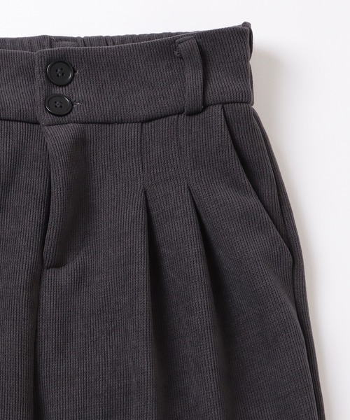 DAYRA(デイラ)の「裏起毛ハイウエストダブルボタンタックワイドパンツ(その他パンツ・レディース・ブラック/グレー/アイボリー・R/N/J/P/H/E/F/I/O)」の14枚目の写真