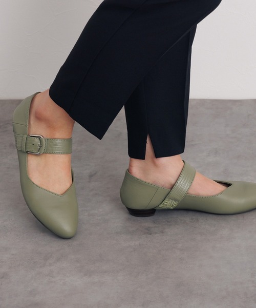 卑弥呼（ヒミコ）の「【卑弥呼】2WAYベルトデザインパンプス/643311（パンプス・レディース・ブラウン/ブラック/アイボリー/グリーン/ネイビー/ピンク/グレー/ベージュ/ライトグレー/キャメル/レッド/ブルー・22.0cm/23.0cm/24.0cm/25.5cm/22.5cm/23.5cm/24.5cm/25.0cm/26.0cm/26.5cm/21.5cm）」の7枚目の写真