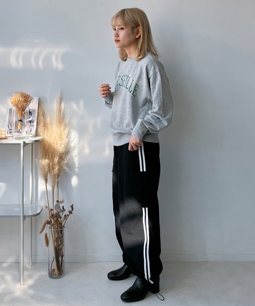 AS KNOW AS plus（アズノゥアズプラス）の「◎カレッジロゴプリント スウェットプルオーバー（スウェット・レディース・サックスブルー/アイボリー/チャコールグレー/杢グレー・FREE）」の9枚目の写真