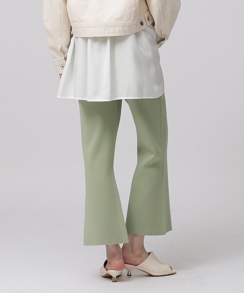 GALLEST（ギャレスト）の「クロップドフレアニットパンツ（その他パンツ・レディース・カーキ/ブラック/アイボリー・38）」の13枚目の写真