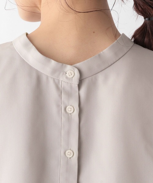 GLOBAL WORK（グローバルワーク）の「2WAYスタンドネックブラウス/MATINEE LINE/994004（シャツ/ブラウス・レディース・ライトベージュ/オフホワイト/ブラック・LARGE/MEDIUM）」の22枚目の写真