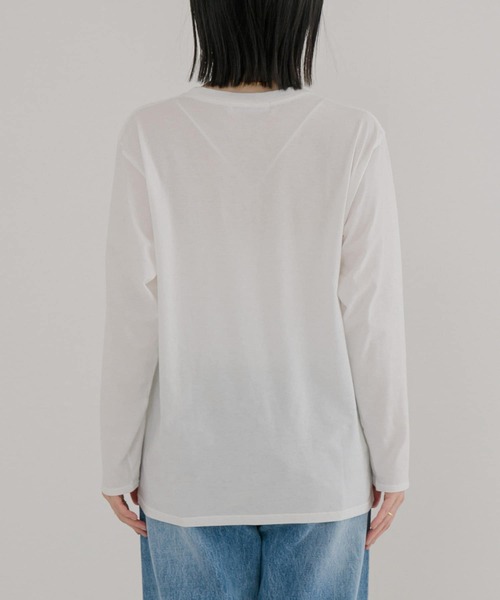 URBAN RESEARCH（アーバンリサーチ）の「ロゴロングスリーブT