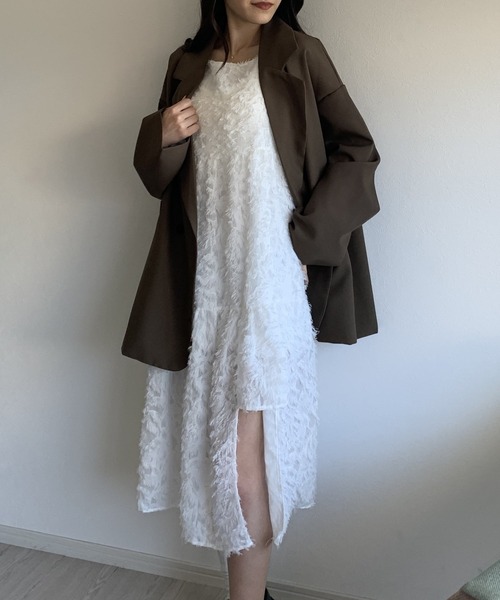 Silly(シリー)の「【ゆるっとシルエットで抜け感プラス】オーバーサイズシンプルジャケット(テーラードジャケット・レディース・ブラウン/ブラック/アイボリー・MEDIUM/LARGE)」の10枚目の写真