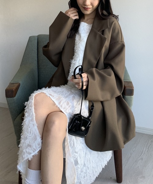 Silly(シリー)の「【ゆるっとシルエットで抜け感プラス】オーバーサイズシンプルジャケット(テーラードジャケット・レディース・ブラウン/ブラック/アイボリー・MEDIUM/LARGE)」の11枚目の写真
