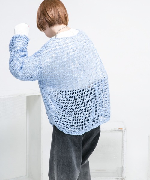 KBF（ケイビーエフ）の「スラブメッシュニットプルオーバー（ニット/セーター・レディース・ネイビー/アイボリー/ライトブルー・ONE）」の21枚目の写真