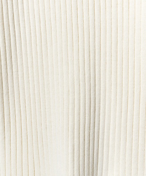 REDYAZEL（レディアゼル）の「ジップアップニット（ニット/セーター・レディース・ブラック/オフホワイト/レッド/グリーン・FREE）」の9枚目の写真