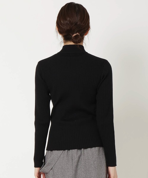 REDYAZEL（レディアゼル）の「ジップアップニット（ニット/セーター・レディース・ブラック/オフホワイト/レッド/グリーン・FREE）」の7枚目の写真