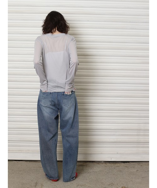 YENN(イエン)の「【34サイズ展開】YENN サイドプリーツデニムパンツ(デニムパンツ・レディース・ライトブルー/ブルー・40/38/36/34)」の15枚目の写真