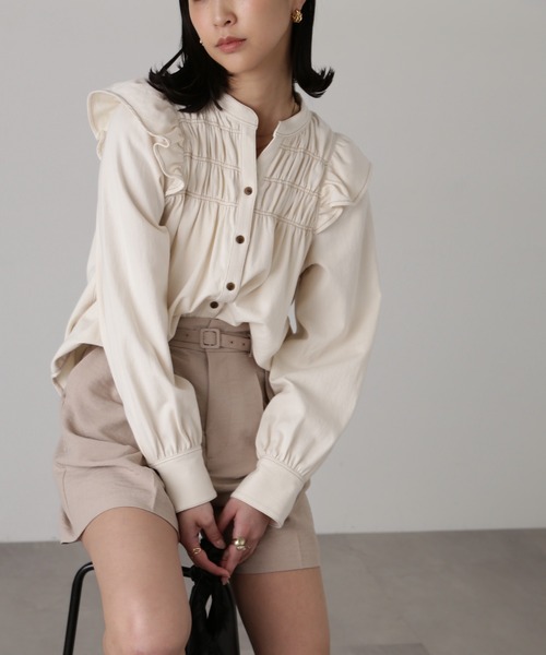 FREE'S MART（フリーズマート）の「フロントシャーリングデニムブラウス（シャツ/ブラウス・レディース・ホワイト系その他/ワンウォッシュ/ライトインディゴブルー・FREE）」の15枚目の写真