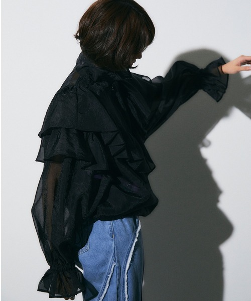 ELLEgirl(エルガール)の「ボリュームフリルシアーブルゾン【ELLEgirl/エル ガール】(ブルゾン・レディース・サックスブルー/アイボリー/ブラック・FREE)」の10枚目の写真