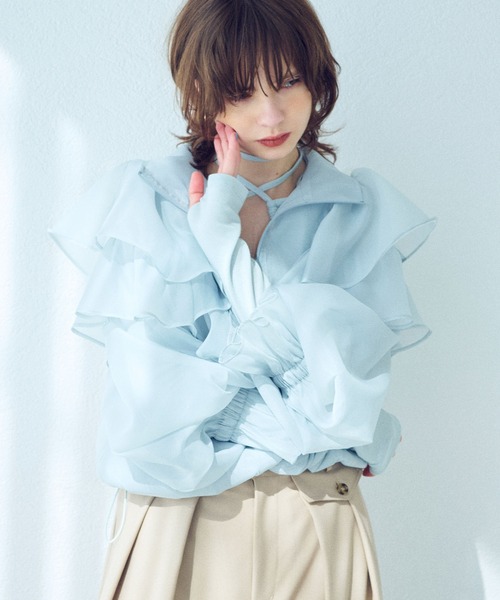 ELLEgirl(エルガール)の「ボリュームフリルシアーブルゾン【ELLEgirl/エル ガール】(ブルゾン・レディース・サックスブルー/アイボリー/ブラック・FREE)」の21枚目の写真