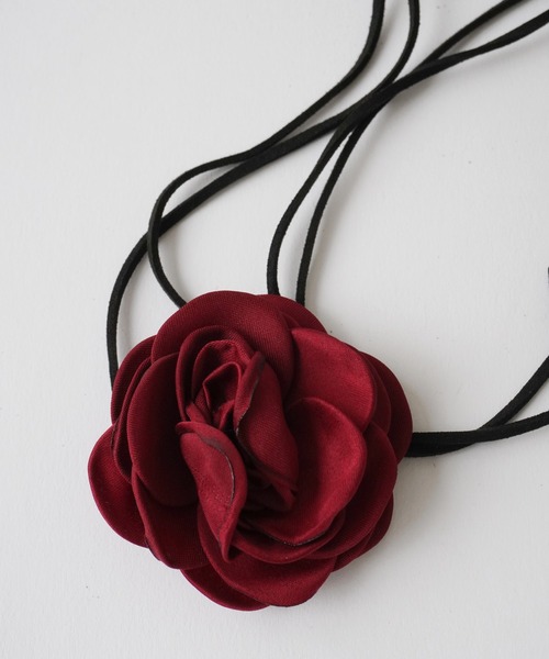 IMARI（イマリ）の「【 IMARI / イマリ 】 ローズ チョーカー ネックレス（ネックレス・レディース・ブラック/レッド/ブルー・FREE）」の4枚目の写真