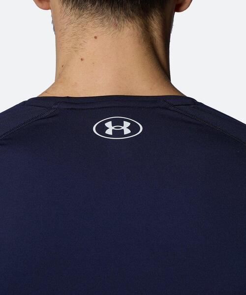 UNDER ARMOUR(アンダーアーマー)の「UAヒートギア フィッティド ロングスリーブ シャツ(トレーニング/メンズ)(Tシャツ/カットソー・メンズ・ネイビー・L/M/XL/XXL/S/3XL)」の5枚目の写真