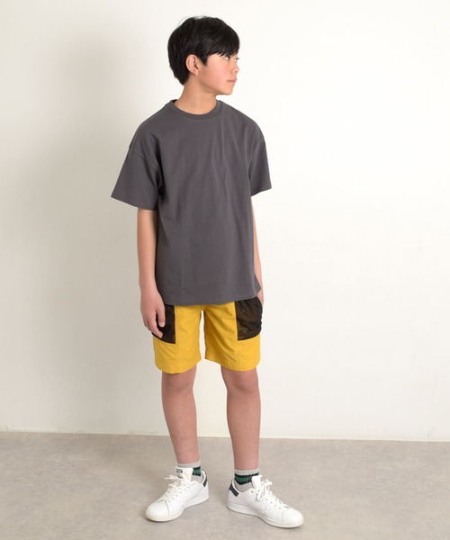 GLAZOS（グラソス）の「【大人向けサイズあり】【プチプラ】アソートバックフォト半袖Tシャツ（Tシャツ/カットソー・キッズ・ホワイト/オートミール/ベージュ/ネイビー/カーキ/ブルー/チャコールグレー・130cm/140cm/150cm/160cm/170cm）」の10枚目の写真