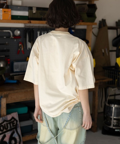 PBLIM(ページボーイリム)の「PBLIM/クローバーモチーフT(Tシャツ/カットソー・レディース・ネイビー/カーキ/クリーム・MEDIUM/LARGE)」の6枚目の写真