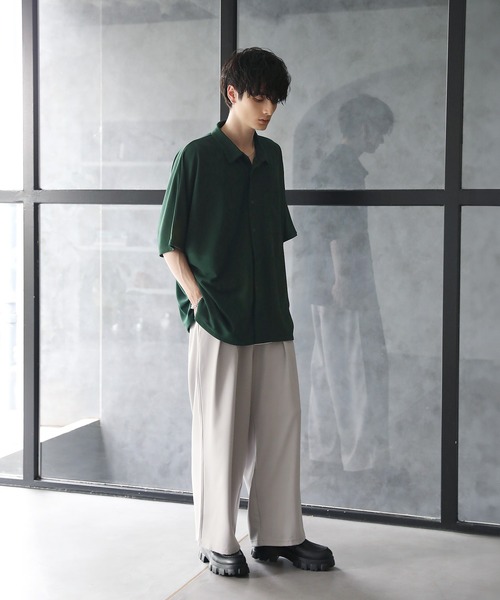 ETELIO(エテリオ)の「梨地ドルマンスリーブ半袖シャツ(シャツ/ブラウス・メンズ・ワイン/ブルーグリーン/ブラック/ホワイト/ダークグリーン/チャコール・L/S/M/XS)」の21枚目の写真