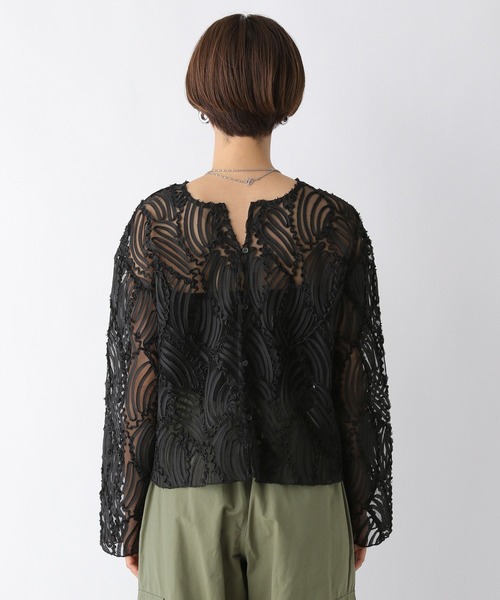LEPSIM(レプシィム)の「レーステープデザインブラウス 106240(シャツ/ブラウス・レディース・ブラック/アイボリー・FREE)」の17枚目の写真