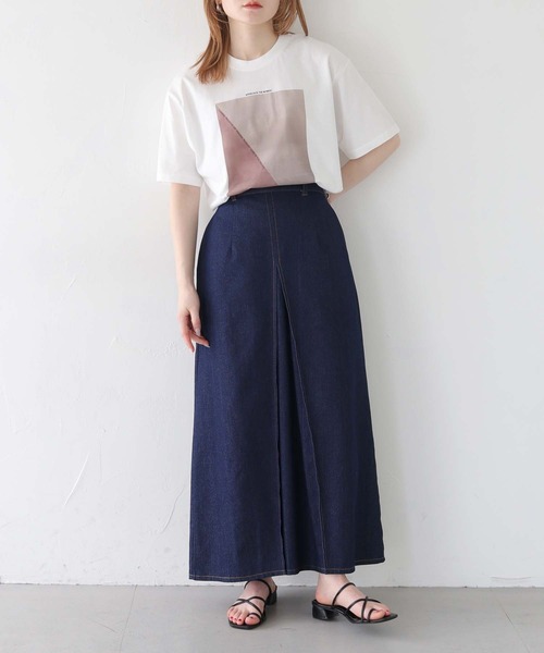 HER CLOSET（ハークローゼット）の「【HER CLOSET】WEB限定NEWニュアンスパネルロゴTシャツ WEB LIMITED NEW NUANCE PANEL LOGO T-SHIRT（Tシャツ/カットソー・レディース・ブラウン/チャコール/サックスブルー/グレイッシュベージュ・L/M/S）」の19枚目の写真