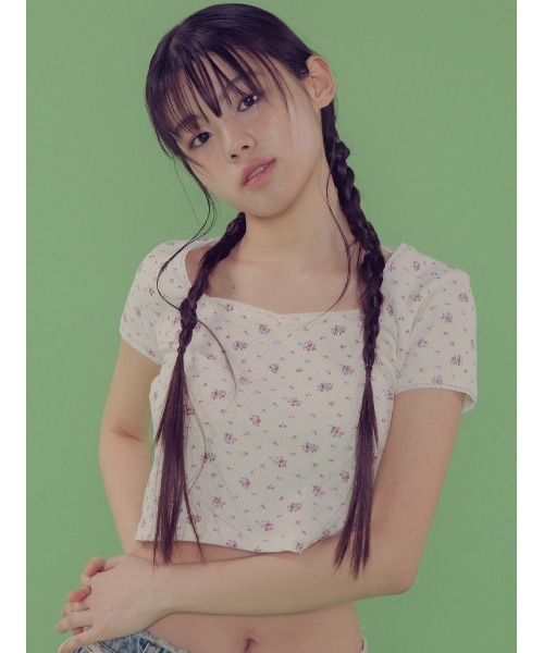 FANCY CLUB(ファンシークラブ)の「A'GEM/9 × .kom 『 FANCY CLUB/ファンシークラブ』 FLORAL LACE TEE TEE/フローラル 半袖カットソー(Tシャツ/カットソー・レディース・ブラック/ピンク/アイボリー・FREE)」の21枚目の写真