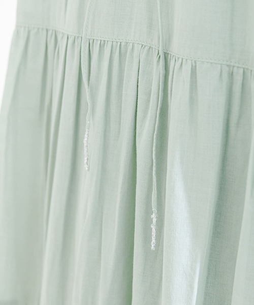 F by ROSSO(エフバイロッソ)の「F by ROSSO コットンボイルティアードワンピース(ワンピース・レディース・ブラック/ミント/ラベンダー・36/38)」の10枚目の写真