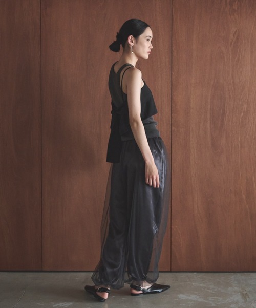 AIC.（エーアイシー）の「チュールレイヤードバルーンパンツ（その他パンツ・レディース・チャコールグレー/アイボリー・FREE）」の10枚目の写真