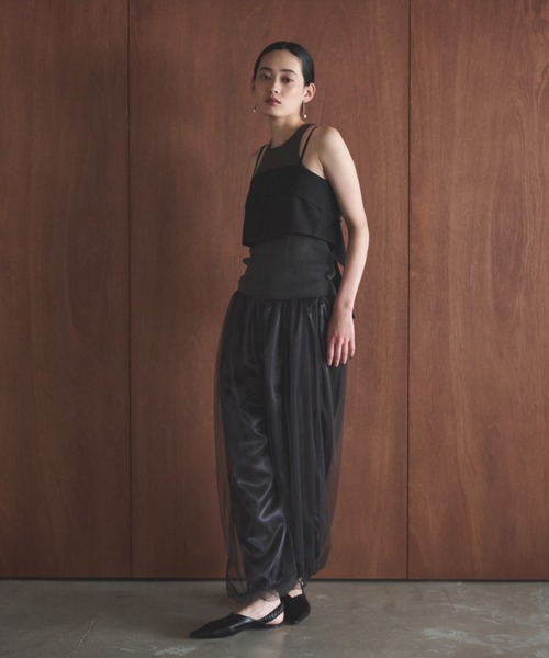 AIC.（エーアイシー）の「チュールレイヤードバルーンパンツ（その他パンツ・レディース・チャコールグレー/アイボリー・FREE）」の4枚目の写真