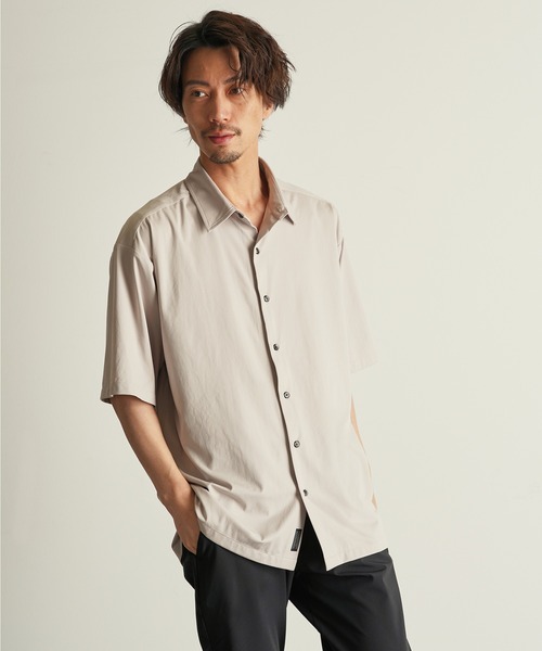 CUSTOM CULTURE(カスタムカルチャー)の「【Custom Culture】ソフトSTRETCHショートスリーブシャツ(シャツ/ブラウス・メンズ・ホワイト/ベージュ系その他/ライトグレー/ブラック・2/3)」の4枚目の写真