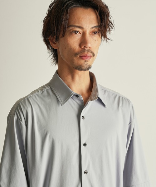 CUSTOM CULTURE(カスタムカルチャー)の「【Custom Culture】ソフトSTRETCHショートスリーブシャツ(シャツ/ブラウス・メンズ・ホワイト/ベージュ系その他/ライトグレー/ブラック・2/3)」の8枚目の写真