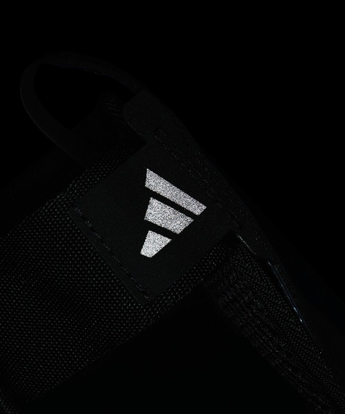 adidas（アディダス）の「ランニング 2ウェイ モバイルホルダー / アディダス adidas（ボディバッグ/ウエストポーチ・メンズ・ブラック・FREE）」の8枚目の写真