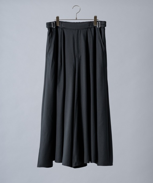 KUUUPY(クーピー)の「Drape Side Belt Hakama Pants - ドレープサイドベルト袴パンツ(その他パンツ・メンズ・ブラック・SMALL/MEDIUM/LARGE)」の20枚目の写真