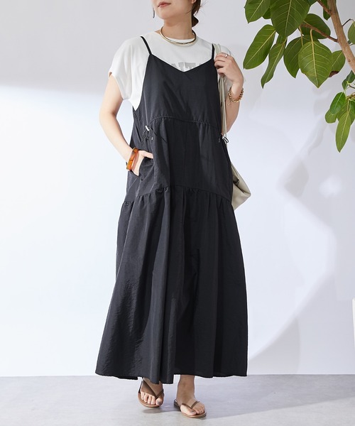 un dix cors（アンディコール）の「《着回し◎気になるお腹周りに》ウエスト絞りキャミワンピース（ワンピース・レディース・チャコールグレー/ブラック・FREE）」の7枚目の写真