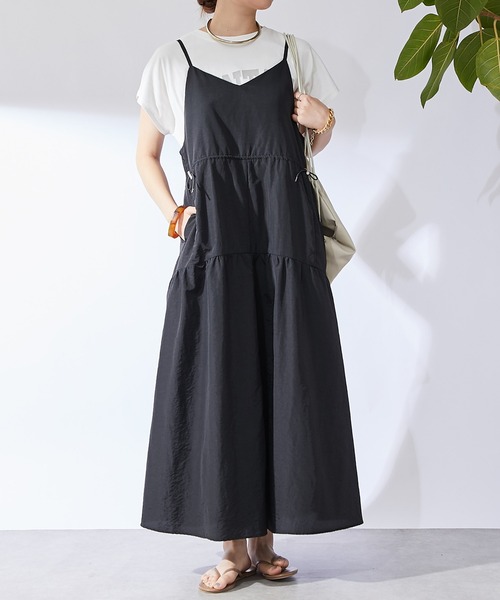 un dix cors（アンディコール）の「《着回し◎気になるお腹周りに》ウエスト絞りキャミワンピース（ワンピース・レディース・チャコールグレー/ブラック・FREE）」の10枚目の写真