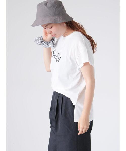 Lugnoncure（ルノンキュール）の「【接触冷感】重ねロゴフレンチ袖Tシャツ（Tシャツ/カットソー・レディース・オフホワイト/ブルー/チャコールグレー・F）」の16枚目の写真