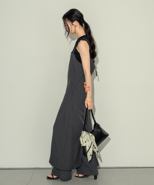 NEUNA（ヌナ）の「バックリボンキャミOP（ワンピース・レディース・アイボリー/チャコールグレー/インディゴブルー・FREE/SMALL）」の17枚目の写真